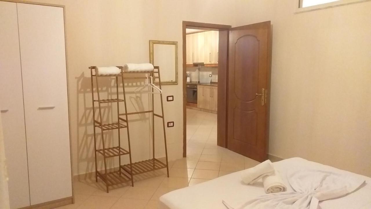 Ina Apartament * Vlore